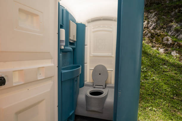 Best High-end porta potty rental  in Niantic, CT