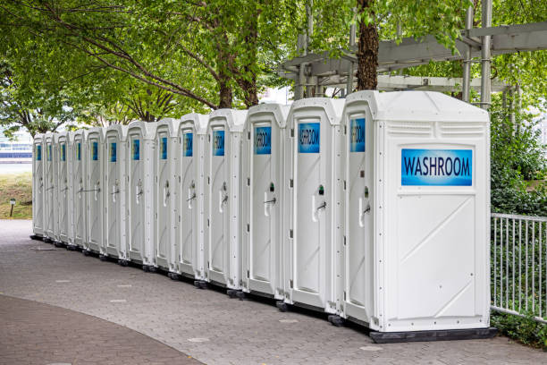 Best Luxury portable toilet rental  in Niantic, CT